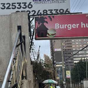 burger-hut05