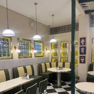 pops-diner-02 pops-diner-02